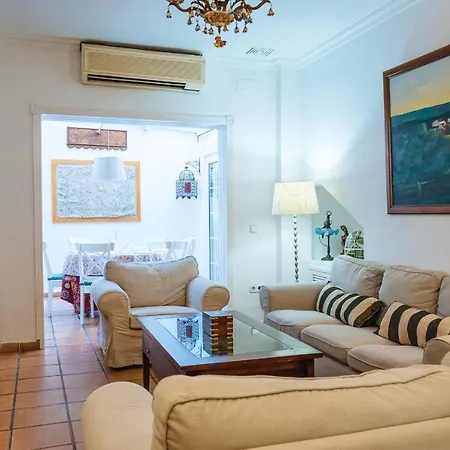 Holiday home Casa Tiroline Seville