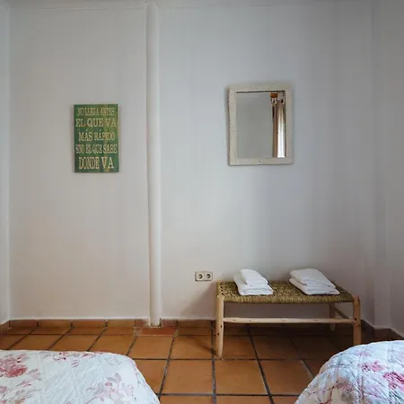 Casa Tiroline Holiday home Seville